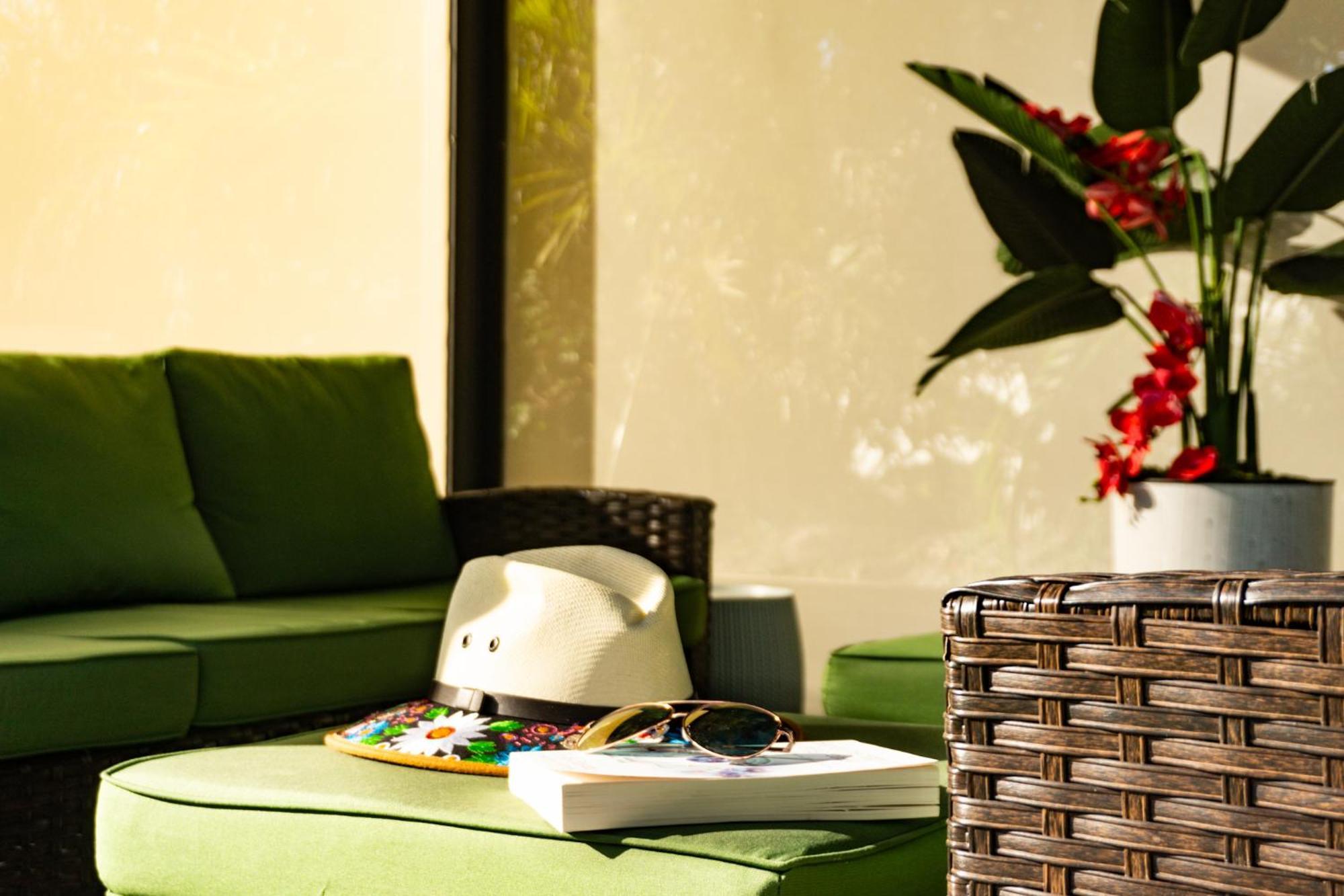 Luxury Zen Den With Heated Pool Just Off Siesta Key Apartment Sarasota Bagian luar foto